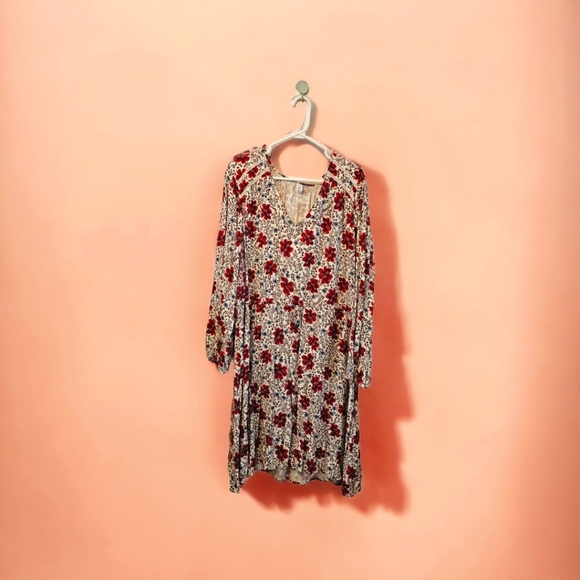 Old Navy Dresses & Skirts - Red Floral Midi Dress from Old Navy, Size XXL, with Draw String Around Waist
